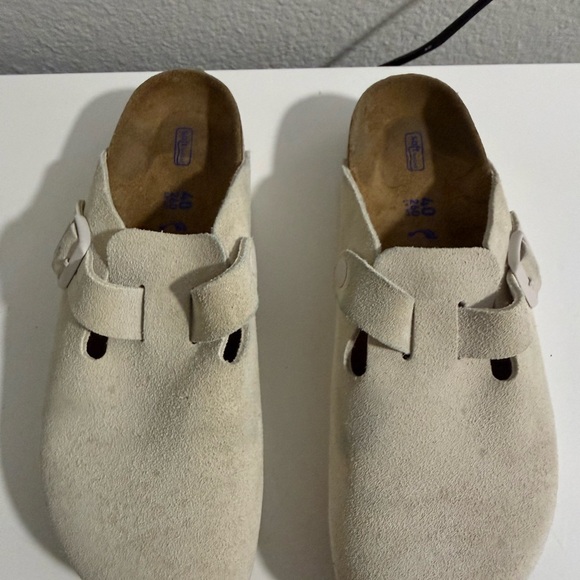 Birkenstock Light Tan Suede Slip-Ons - Picture 3 of 6
